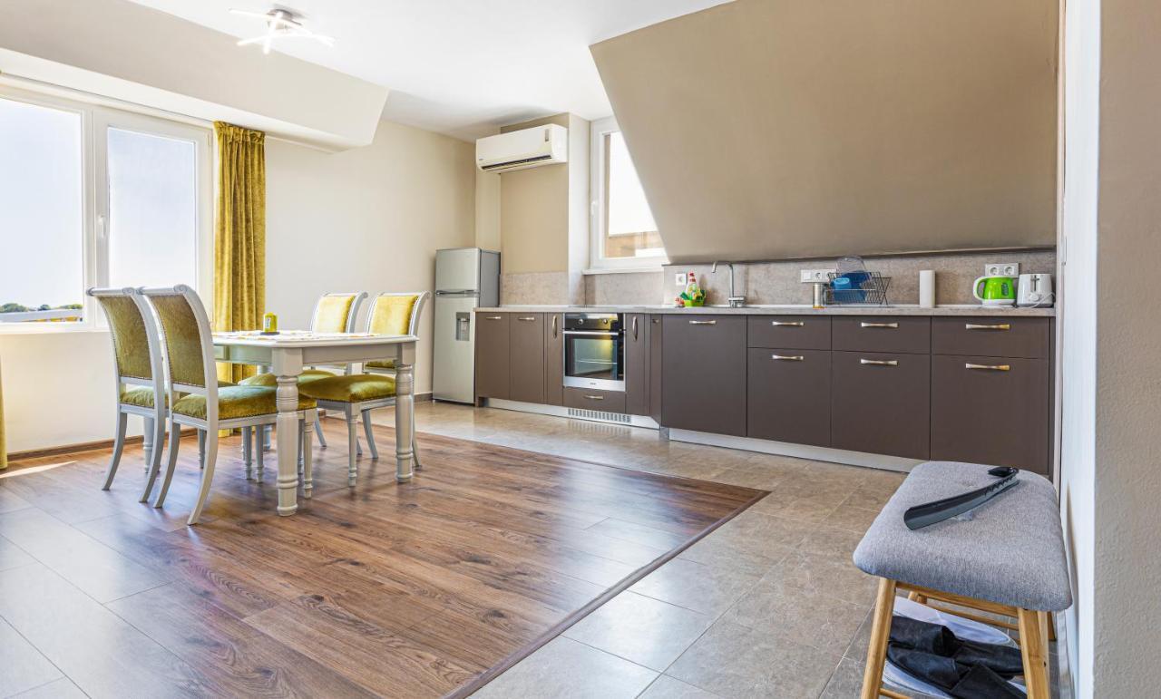 Fancy 1Bd Penthouse With Terrace Near The Centre By Flat Mаnager Plovdiv Exterior foto